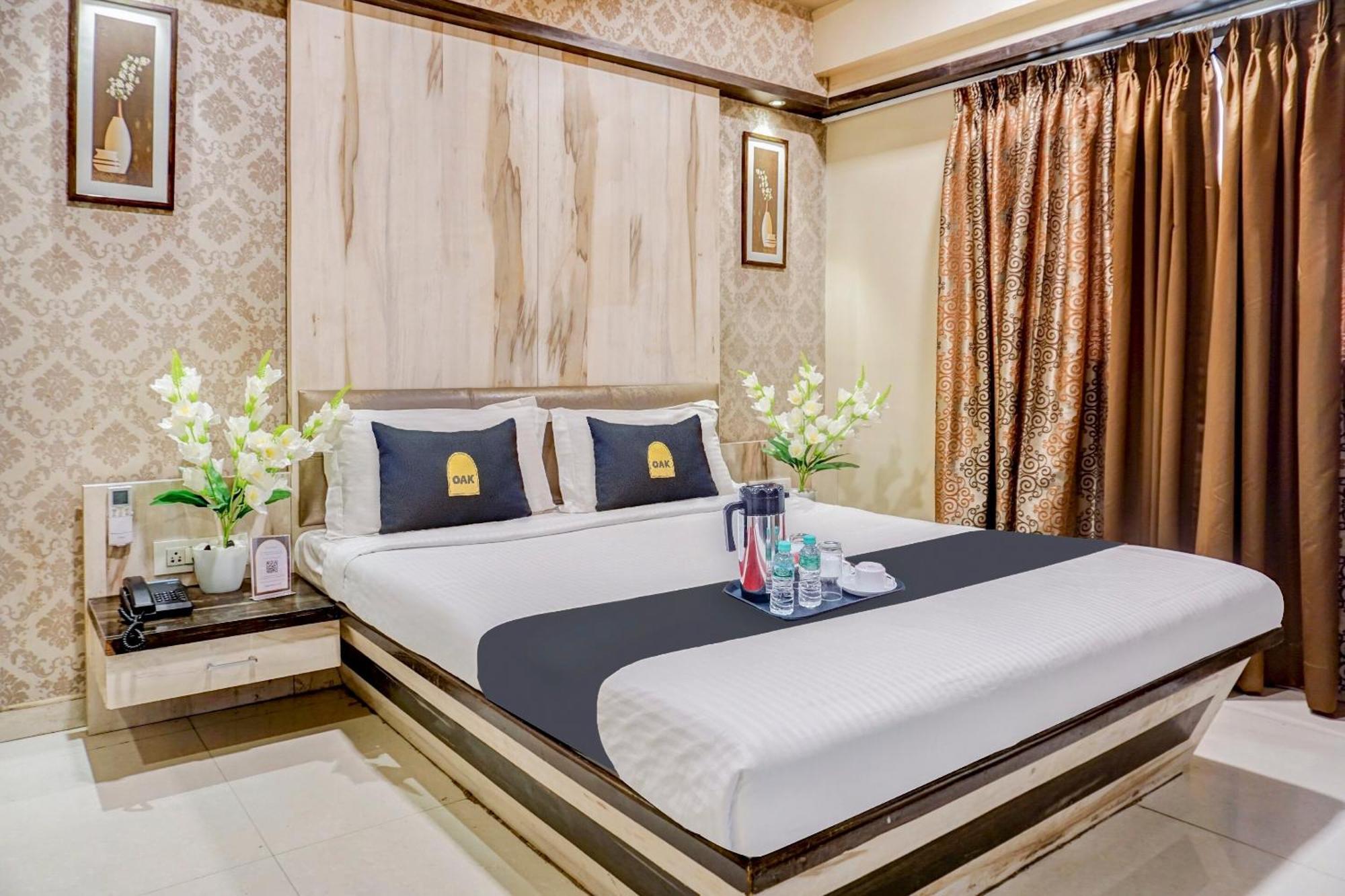 Hotel Hight Krone A Family Hotel Near Igi Airport Delhi Neu-Delhi Exterior foto